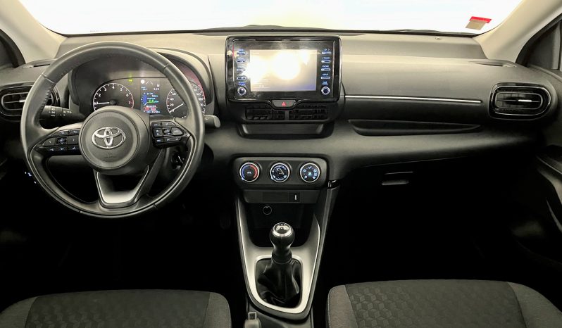 Toyota Yaris 1.0 Comfort Plus completo